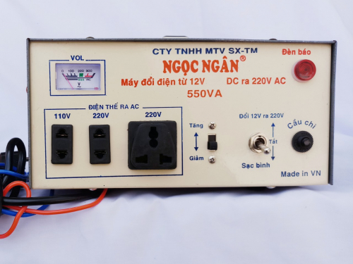 NGỌC NGÂN - MÁY ĐỔI ĐIỆN TỪ 12V DC RA 220V AC - MODEL 550VA